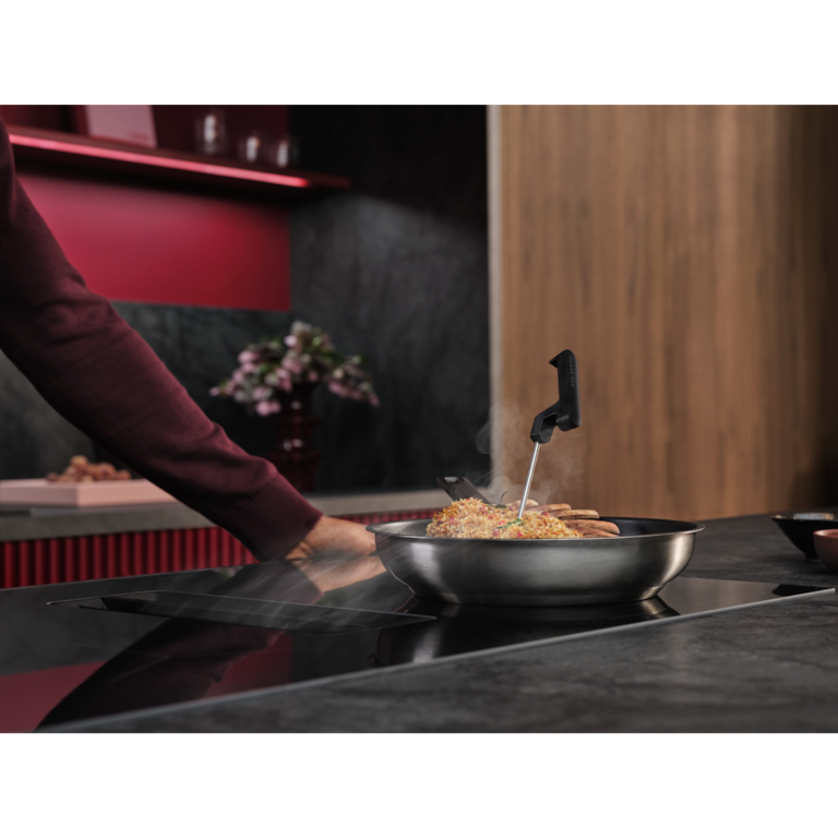 SensePro® and SenseFry® cooking assistance