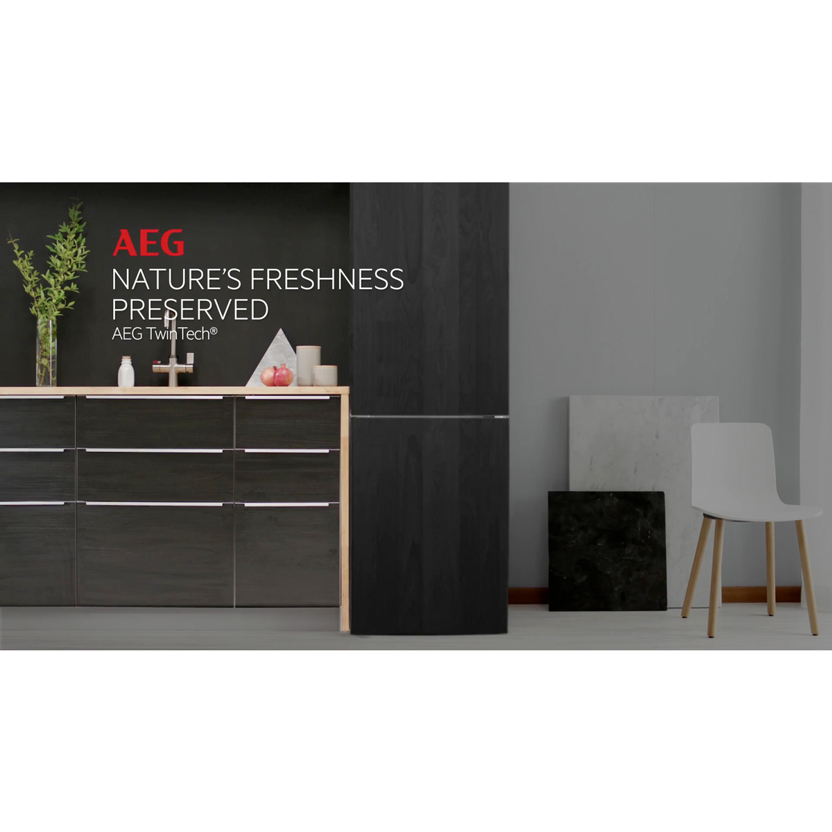 AEG - Side by Side Fridge Freezer - RMB954E9VX