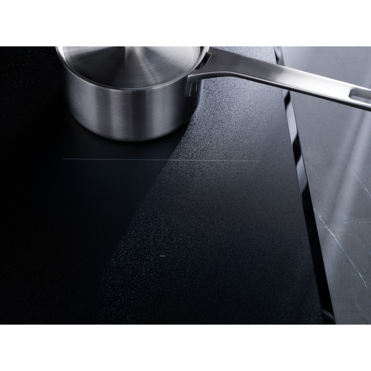 AEG - Induction Hob - NII84B10AB