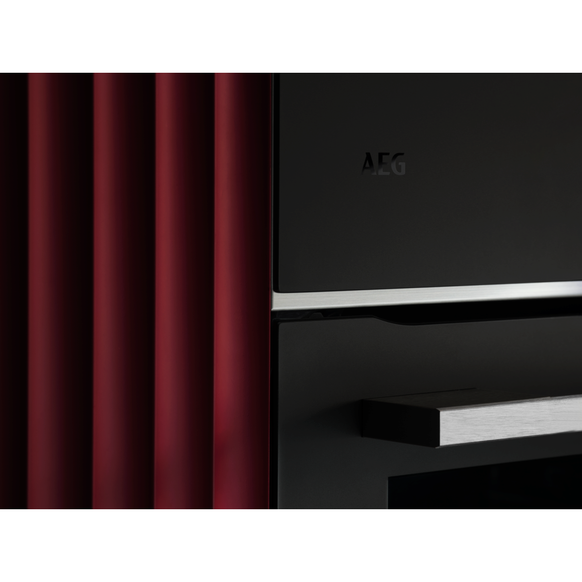 AEG - Integrated Microwaves - TK8NK721T