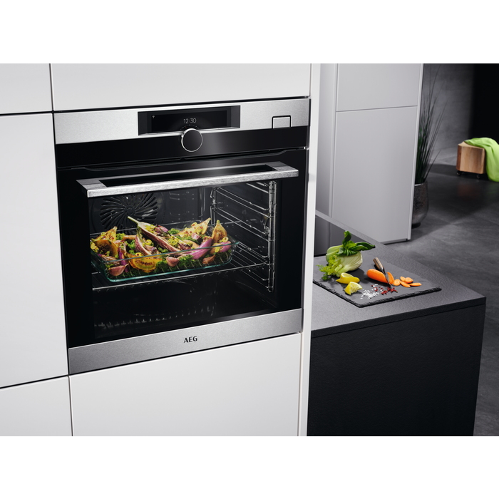 AEG - Pyrolytic oven - BSK978330M