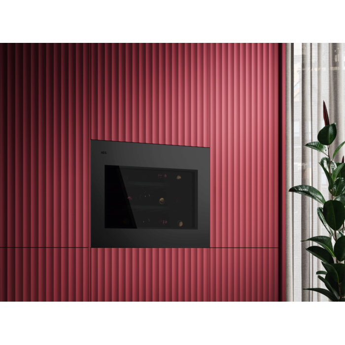 AEG - Wine Cabinet - NKW8P21KAT