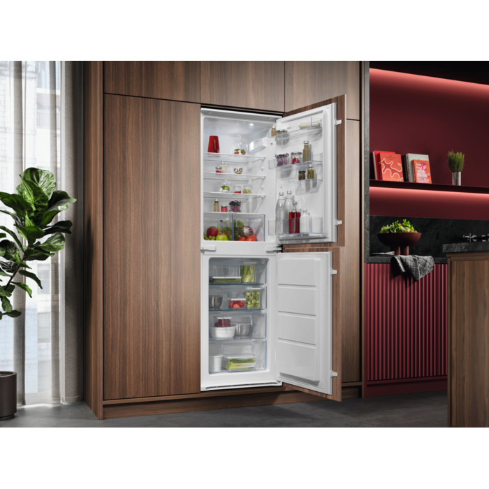 AEG - Integrated Fridge Freezer - OSC5S185ES