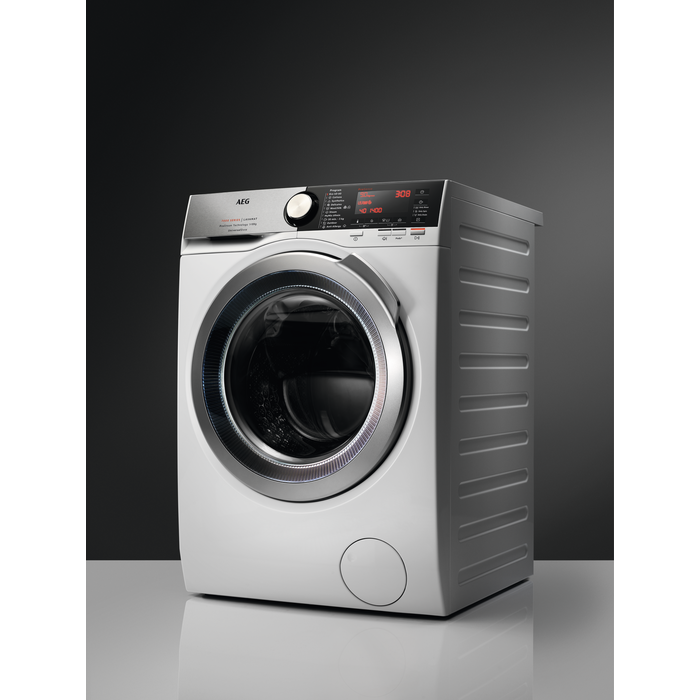 AEG - Freestanding Washing Machine - L7FEC946U