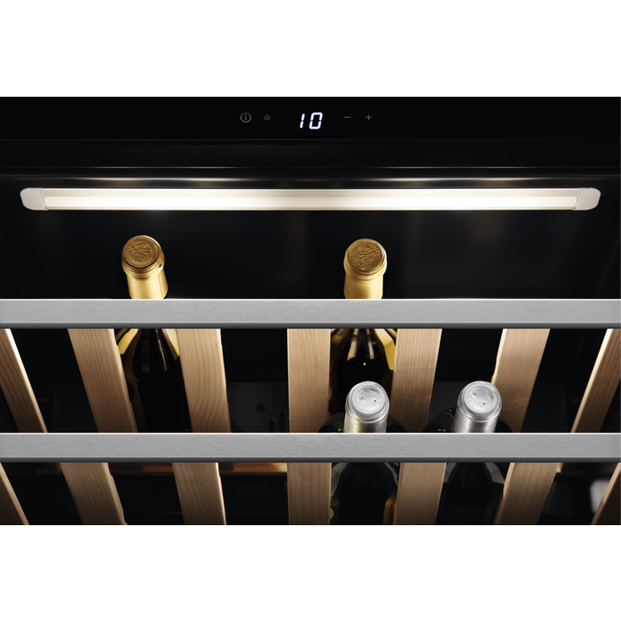 AEG - Small refrigerator - KWK884520T