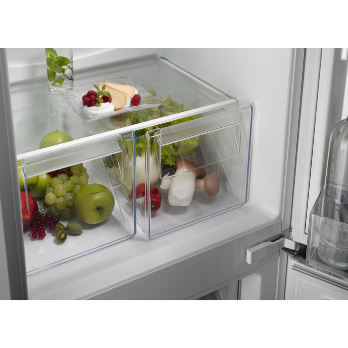 AEG - Integrated Fridge Freezer - OSC5S185ES