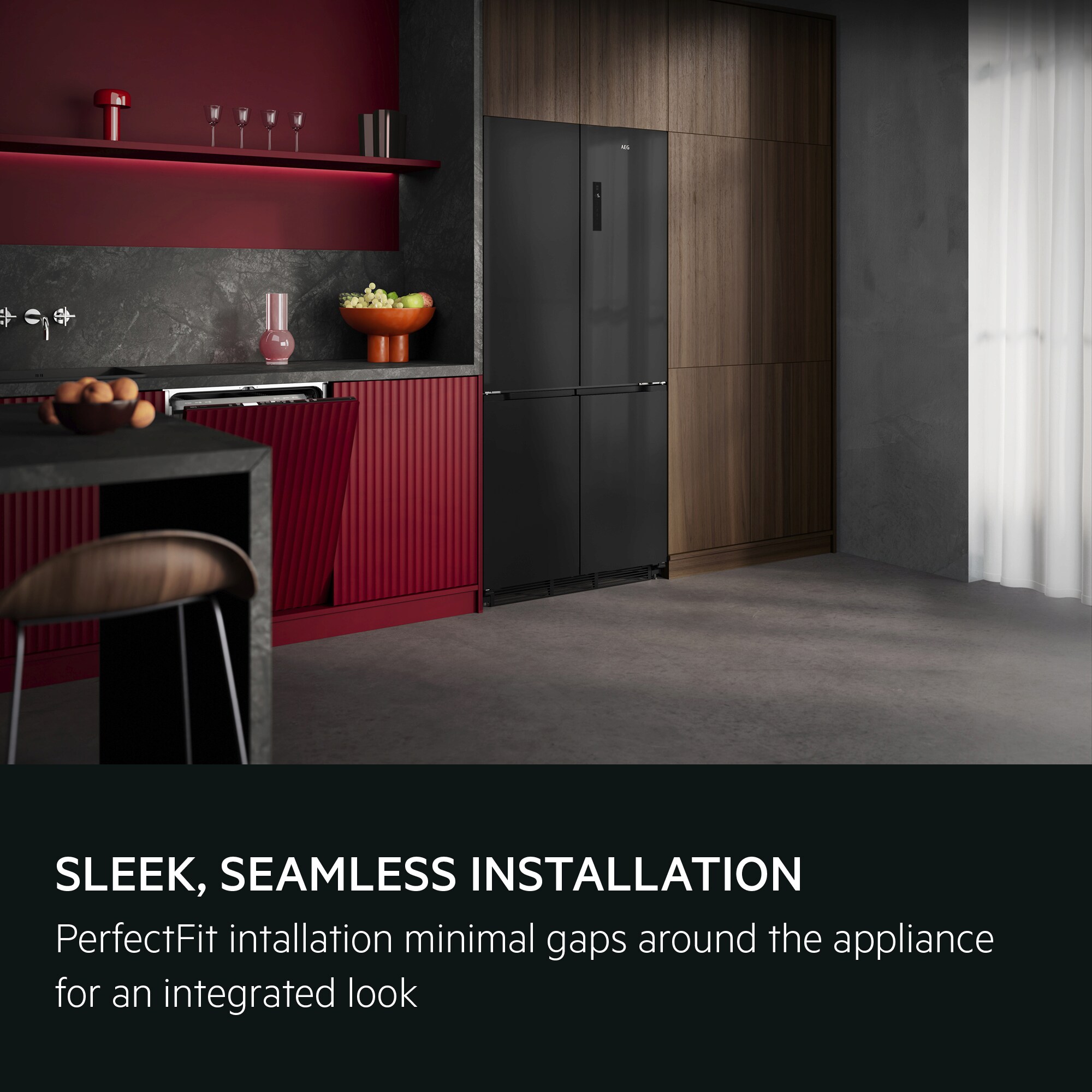 PerfectFit installation Just 4 mm space around appliance.