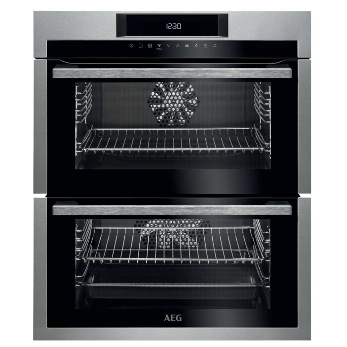 AEG 6000 SurroundCook Catalytic Built-under Oven DUE731110M