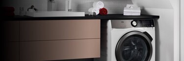 AEG freestanding washer dryer