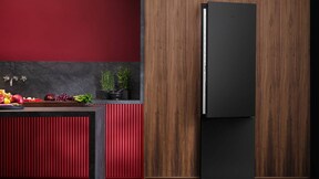 7000 UltraFresh+ Fridge Freezer