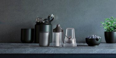 accessoriesand blueberries on countertop