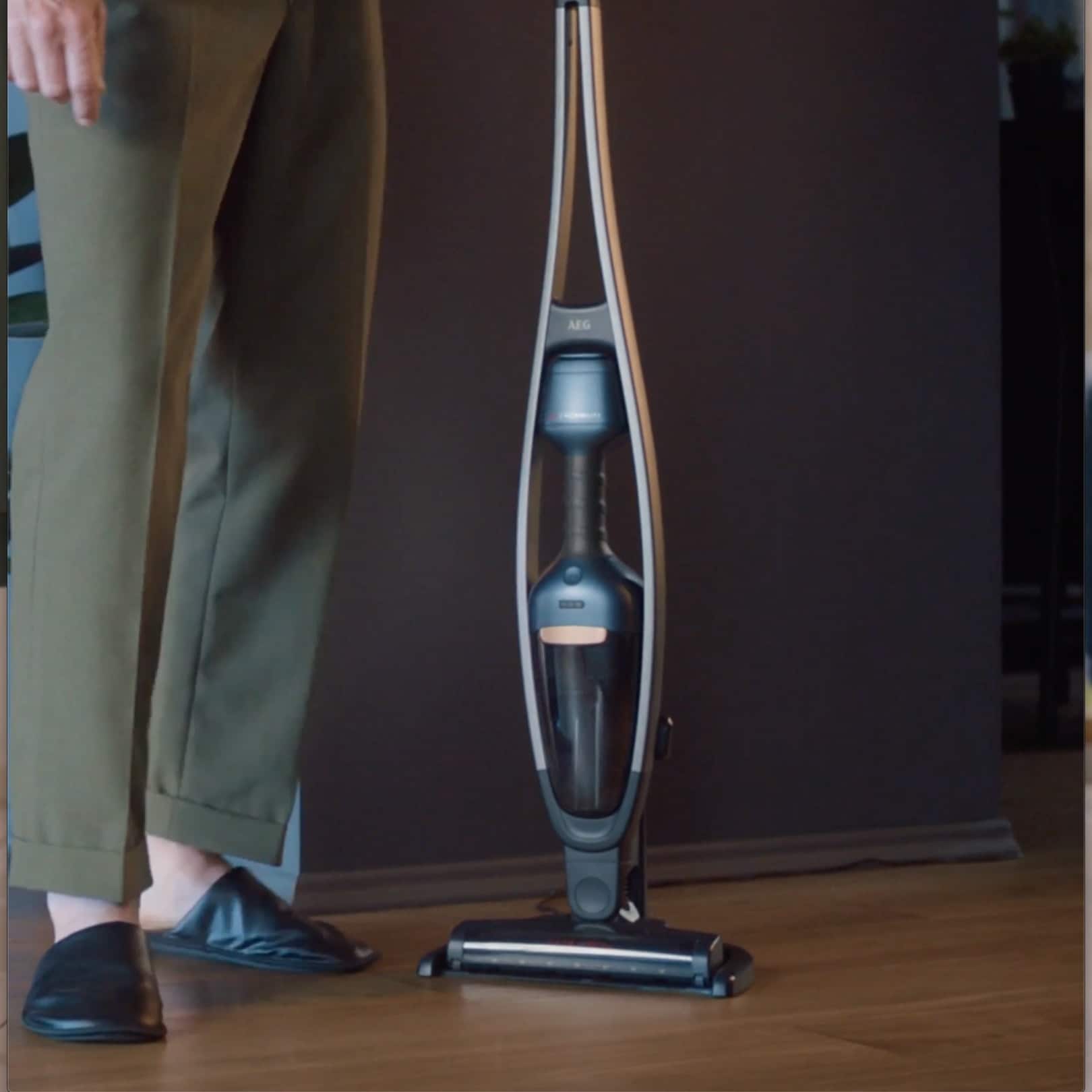 AEG Qx9 Powerful Battery Powered Vacuum Cleaners AEG