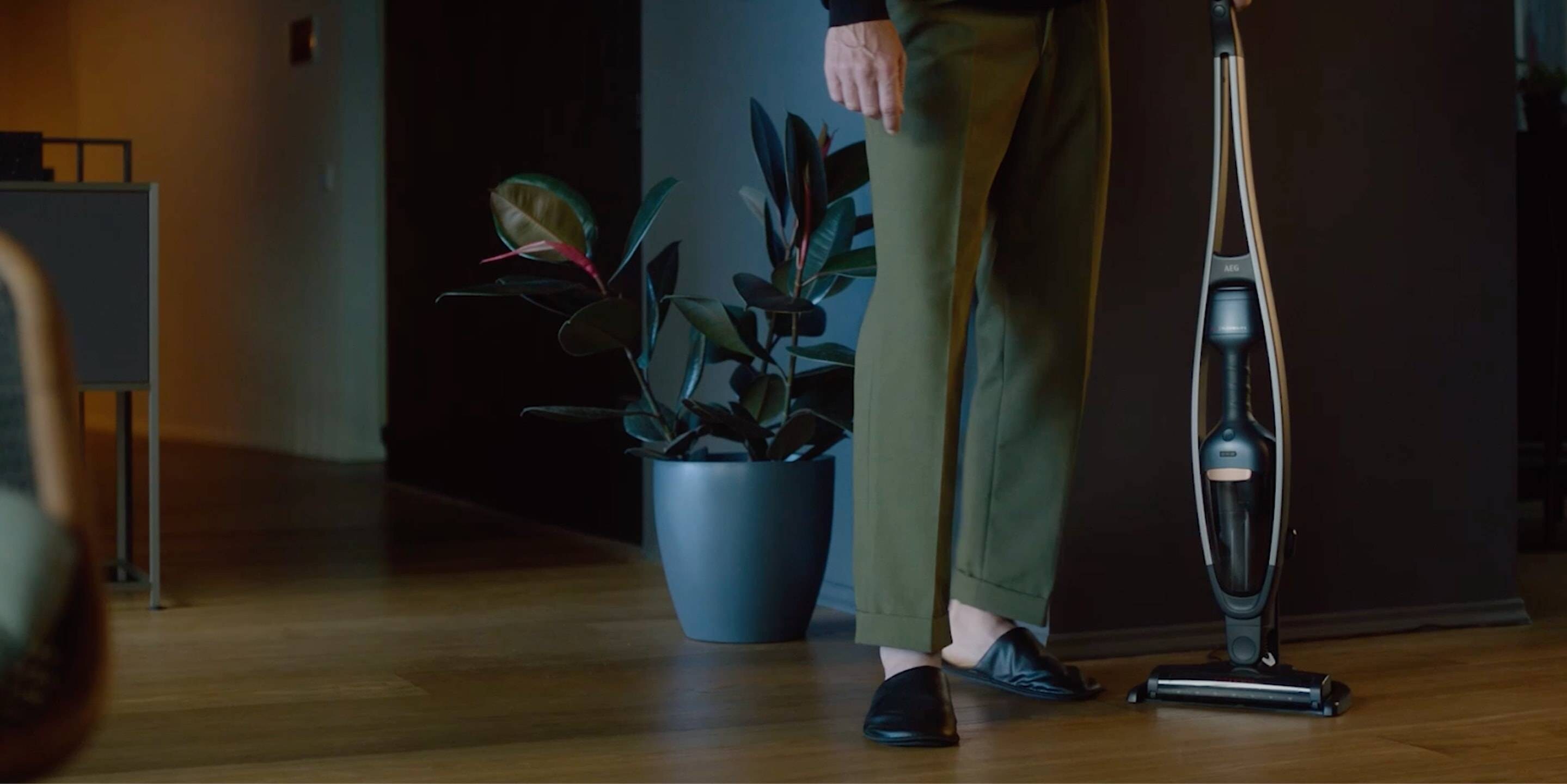 AEG Qx9 Powerful Battery Powered Vacuum Cleaners AEG