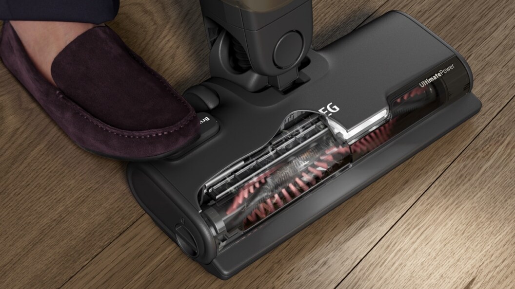 Brush-roll on vacuum cleaner