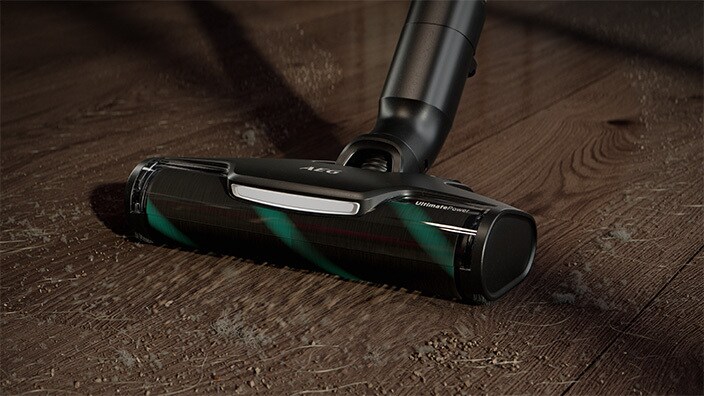 Cordless cleaning on hard floor