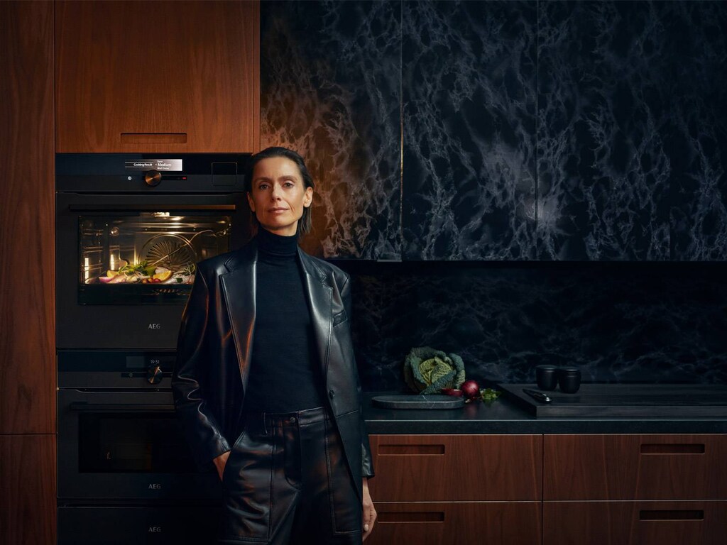 Cooker Hoods and Kitchen Extractor Fans AEG